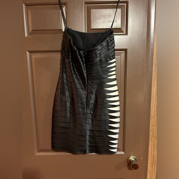 BCBG strapless formal dress - Picture 3 of 4